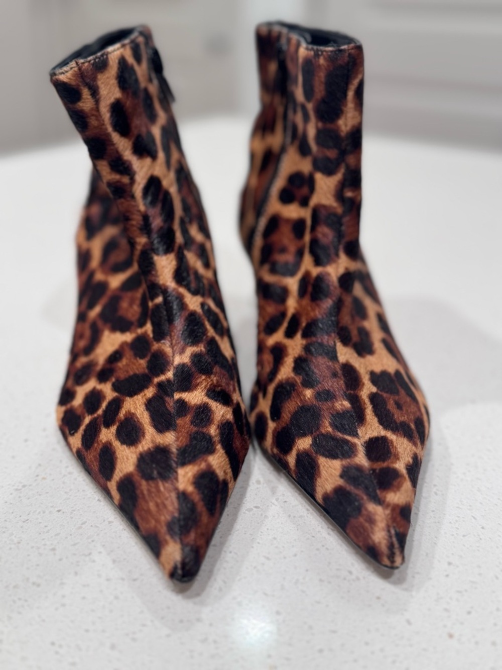 Gianni Bini Georgina Leopard Print Calf Hair Kitten Heel Booties Size 6M - Picture 2 of 13